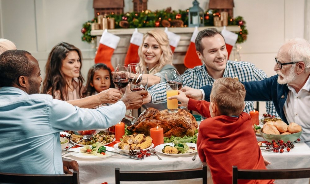 ¿Cómo organizar una cena de Navidad en casa?